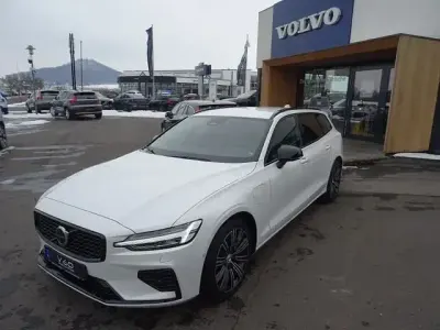 Brugt Volvo V60 Plus 253 HK (186 kW) 2024 Hvid Stationcar