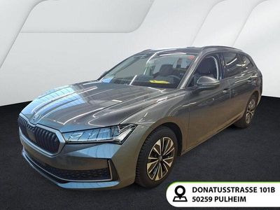 Gebraucht Skoda Superb Selection 150 PS (110 kW) 2025 Graphitegrau metallic Kombi