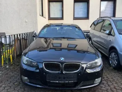 Gebraucht BMW 330 Cabriolet Sport Line 231 PS (169 kW) 2008 Silber Cabrio