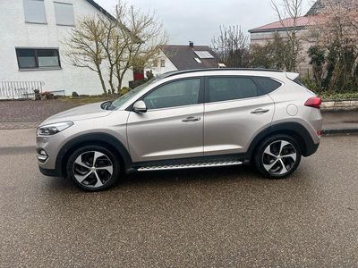 Gebraucht Hyundai Tucson Premium 177 PS (130 kW) 2017 Andere farben SUV