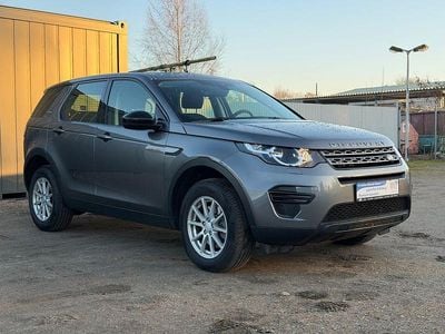 Grau Gebraucht 2016 Land Rover Discovery 4 Pure SUV | 14.990 €