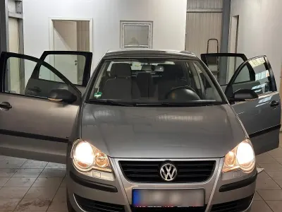Gebraucht VW Polo 75 PS (55 kW) 2007 Grau Kleinwagen