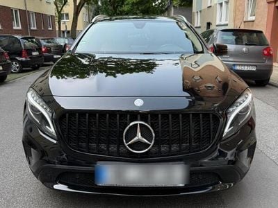 Mercedes GLA200