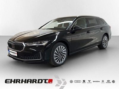 Schwarz Neu 2025 Skoda Superb LAURIN & KLEMENT Kombi | 53.490 € (Teuer)
