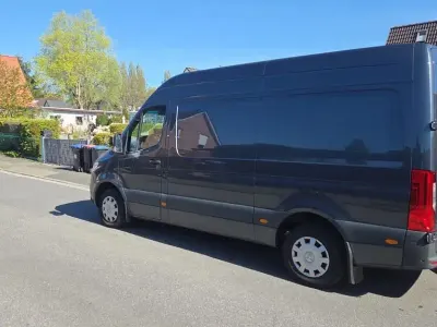 Używany Mercedes Sprinter 190 KM (139 kW) 2020 Szary Van