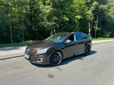 Gebraucht Chevrolet Cruze 163 PS (119 kW) 2013 Kombi
