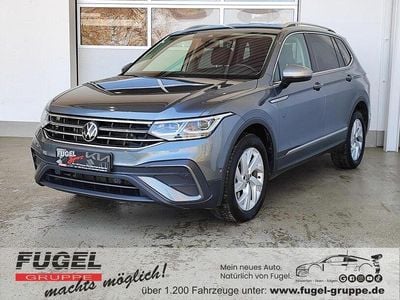 Gebraucht VW Tiguan Allspace Life 200 PS (147 kW) 2023 Platinum grey metallic SUV