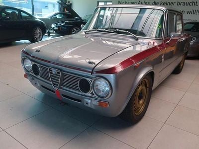Silber Gebraucht 1965 Alfa Romeo Giulia Super Limousine | 29.890 €