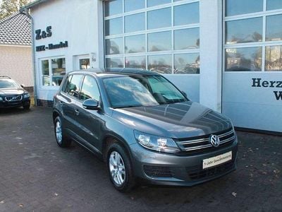 Gebraucht VW Tiguan Trendline 110 PS (80 kW) 2014 Grau SUV
