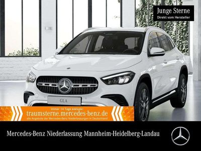 Gebraucht Mercedes GLA180 Progressive 136 PS (100 kW) 2025 Weiß SUV