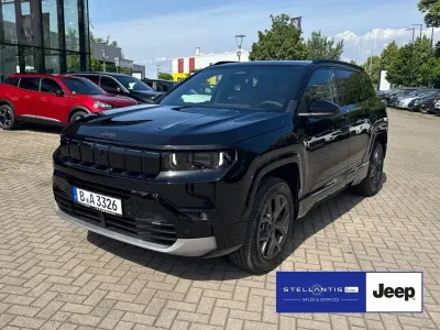 Gebraucht Jeep Compass 145 PS (106 kW) 2026 Schwarz SUV