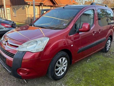 Gebraucht Citroën Berlingo 120 PS (88 kW) 2011 Rot Van / Kleinbus