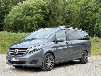 Mercedes V220
