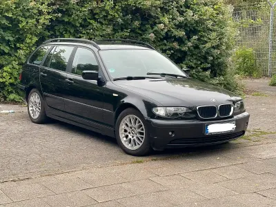 Gebraucht BMW 318 143 PS (105 kW) 2002 Schwarz Kombi