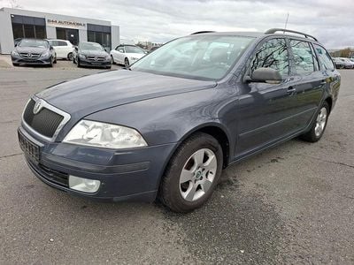 Gebraucht Skoda Octavia Team Edition 116 PS (85 kW) 2008 Anthracite grau mettalic Kombi