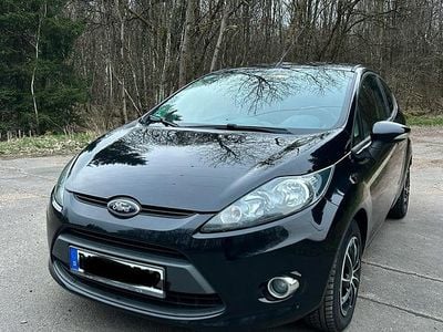 Gebraucht Ford Fiesta 82 PS (60 kW) 2012 Schwarz Kleinwagen
