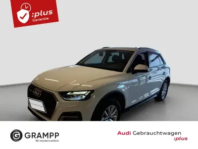 Używany Audi Q5 Basis 299 KM (219 kW) 2025 Biały SUV