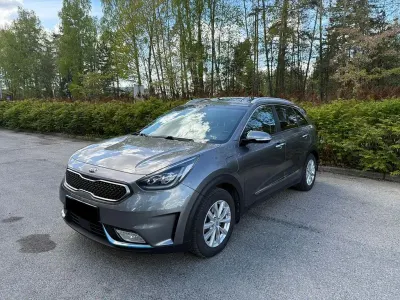 Gebraucht Kia Niro Exclusive 141 PS (103 kW) 2018 Silber SUV