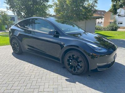 gebraucht Tesla Model Y Long Range Dual Motor, 20" Zoll Schwarz - wie NEU