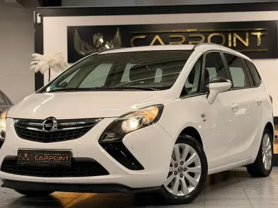 Gebraucht Opel Zafira Tourer Active 165 PS (121 kW) 2014 Schneeweiss/olympic/summit whi Van / Kleinbus