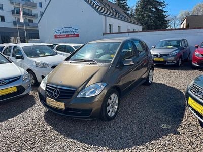 Usata Mercedes A160 95 CV (69 kW) 2010 Marrone Utilitaria