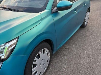 Gebraucht Peugeot 208 Allure 101 PS (74 kW) 2019 Schwarz Kleinwagen