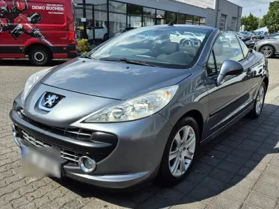 Gebraucht Peugeot 207 CC 120 PS (88 kW) 2008 Grau Cabrio