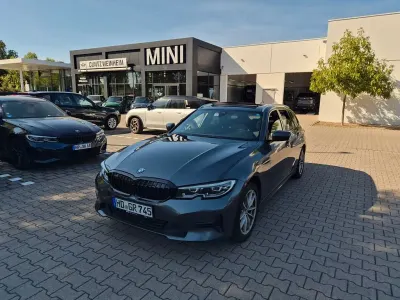 Gebraucht BMW 320 190 PS (139 kW) 2019 Limousine