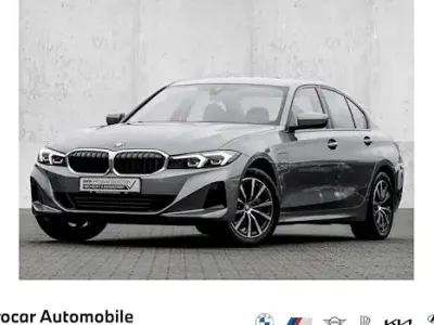 Gebraucht BMW 320e Shadowline 204 PS (150 kW) 2022 Grau Limousine