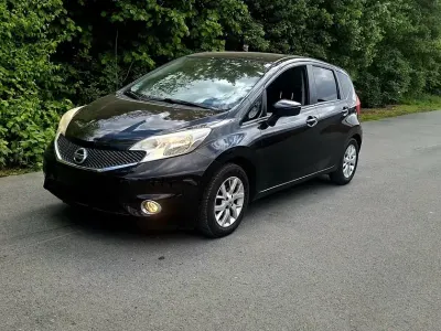 Gebraucht Nissan Note Acenta 80 PS (58 kW) 2014 Schwarz Kleinwagen