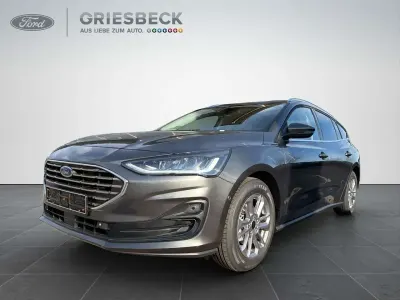 Neu Ford Focus Titanium X 155 PS (114 kW) 2025 Magneticgrau (metallic) Kombi