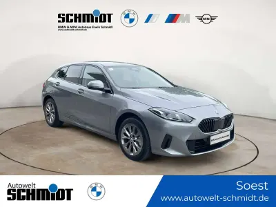 Gebraucht BMW 120 163 PS (119 kW) 2025 Skyscrapergrau metallic Kleinwagen