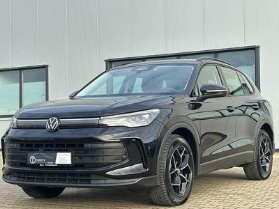 Schwarz Gebraucht 2024 VW Tiguan SUV | 31.550 € (Superpreis)