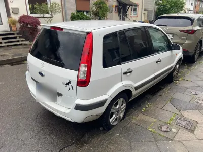 Gebraucht Ford Fusion 75 PS (55 kW) 2009 Weiß Kleinwagen