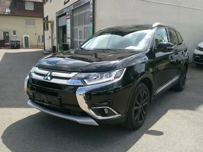 Occasion Mitsubishi Outlander Edition 150 PK (110 kW) 2017 Zwart SUV