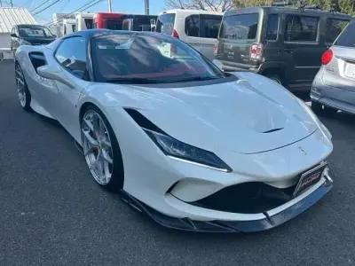 Gebraucht Ferrari F8 719 PS (528 kW) 2022 Weiß Cabrio