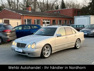 Używany Mercedes E320