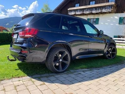 BMW X5 M50