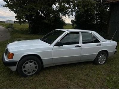 Gebraucht Mercedes 190 90 PS (66 kW) 1990 Weiß Limousine
