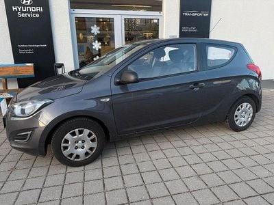 Grau Gebraucht 2014 Hyundai i20 Edition | 4.990 €