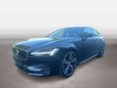 Second-hand Volvo S90 Momentum 190 CP (139 kW) 2018 Negru Berlinǎ