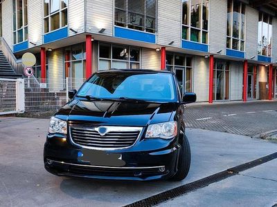 Lancia Voyager