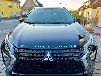 Schwarz Gebraucht 2022 Mitsubishi Eclipse Cross Select SUV | 22.990 € (Etwas zu teuer)