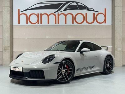 Porsche 911 Carrera 4 GTS