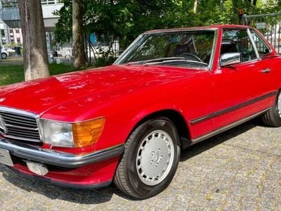 Gebraucht Mercedes SL300 188 PS (138 kW) 1985 Rot Cabrio