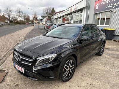 Gebraucht Mercedes GLA180 Night 122 PS (89 kW) 2016 Schwarz SUV