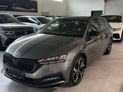 Gebraucht Skoda Octavia SportLine 150 PS (110 kW) 2022 Grau Kombi