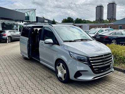Usata Mercedes V300 Exclusive 237 CV (174 kW) 2025 Grigio Monovolume