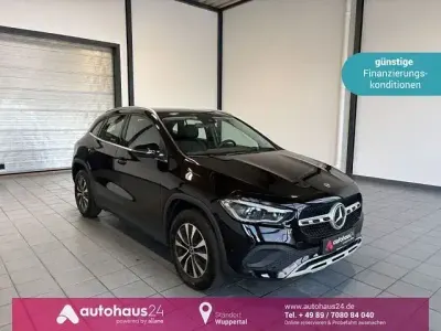 Gebraucht Mercedes GLA180 Style 116 PS (85 kW) 2021 Schwarz SUV