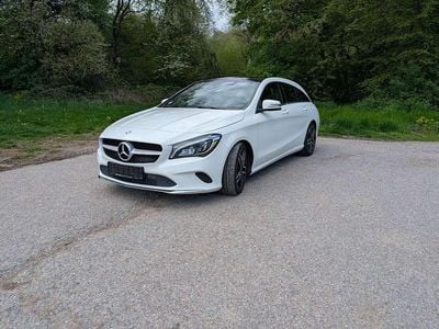 Second-hand Mercedes CLA180 122 CP (89 kW) 2016 Alb Berlinǎ